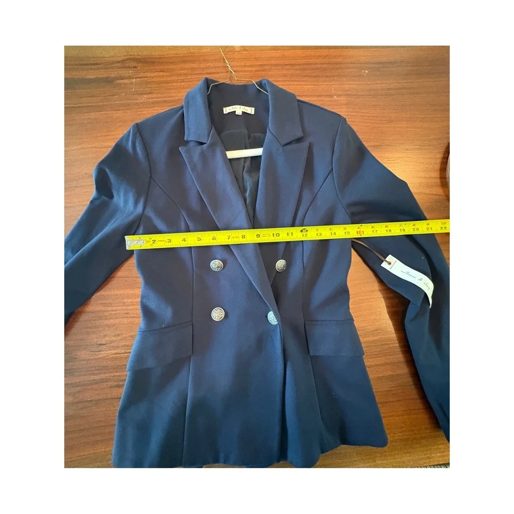 Willow & Clay Navy Blue Double Breasted Blazer Silver Crest Button Jacket XS NEW